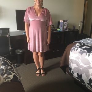 ASOS maternity dress size 8. I’m 31 weeks here.